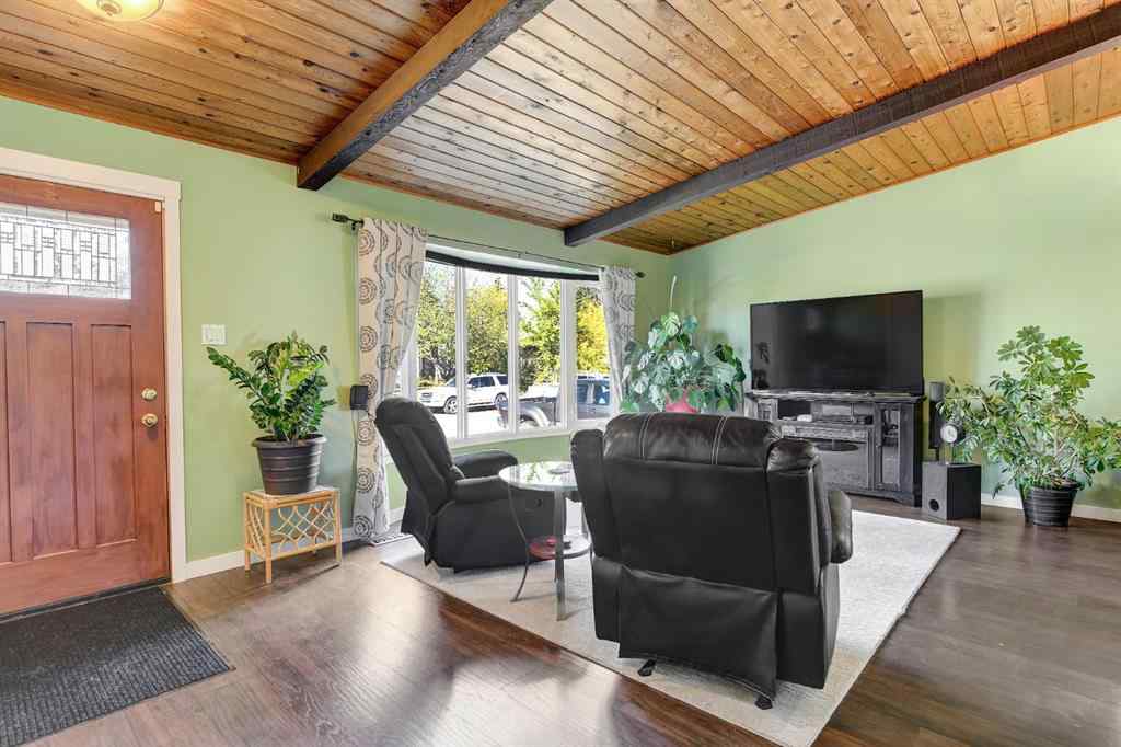 MLS® A2258208 - 7609 103 Street  in Mission Heights Grande Prairie, Residential