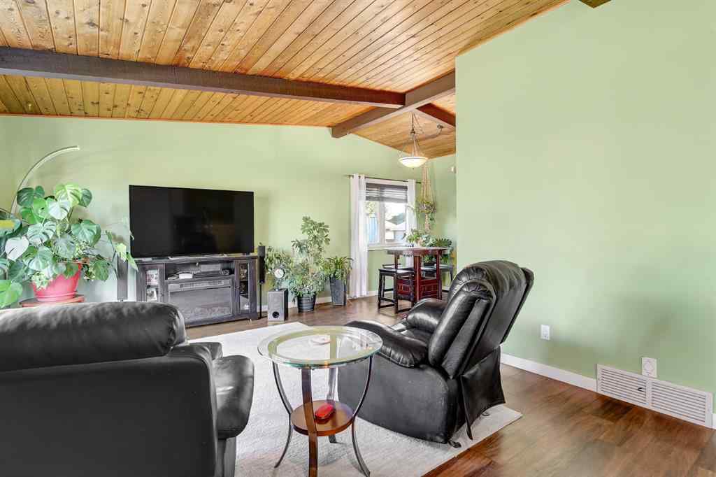 MLS® A2258208 - 7609 103 Street  in Mission Heights Grande Prairie, Residential