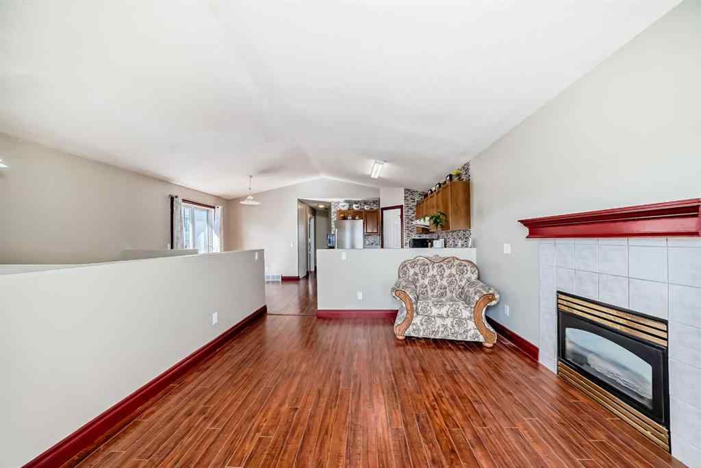 MLS® A2258209 - 55 Applemead Court SE in Applewood Park Calgary, Residential