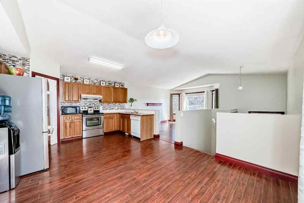 MLS® A2258209 - 55 Applemead Court SE in Applewood Park Calgary, Residential