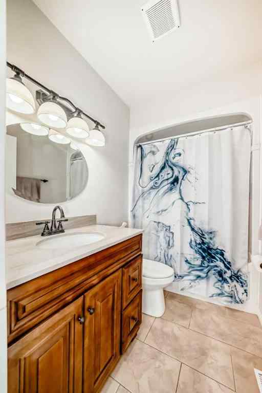 MLS® A2258210 - 727 macleay Road NE in Mayland Heights Calgary, Residential