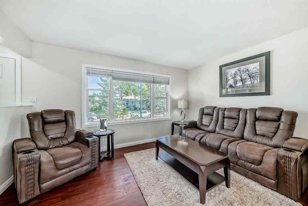 MLS® A2258210 - 727 macleay Road NE in Mayland Heights Calgary, Residential