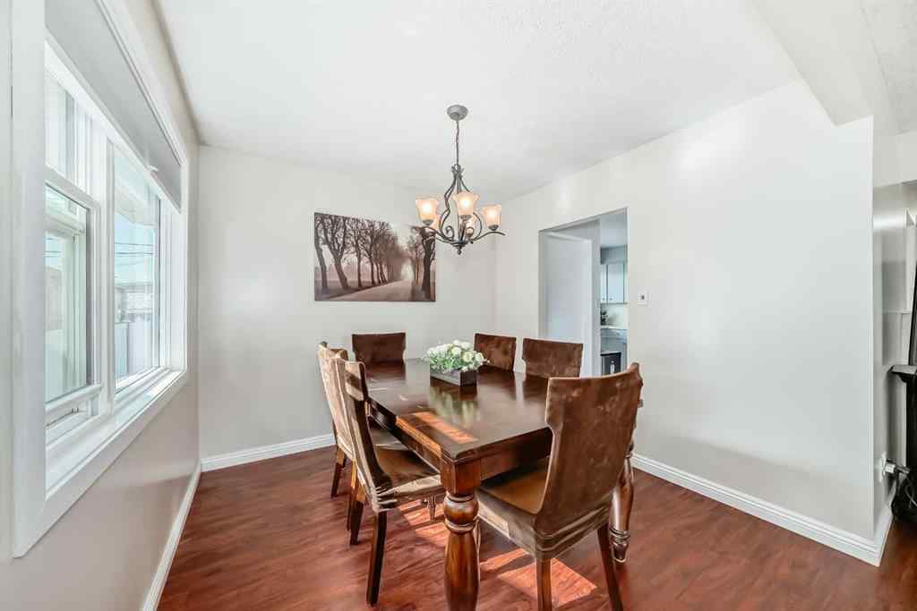 MLS® A2258210 - 727 macleay Road NE in Mayland Heights Calgary, Residential