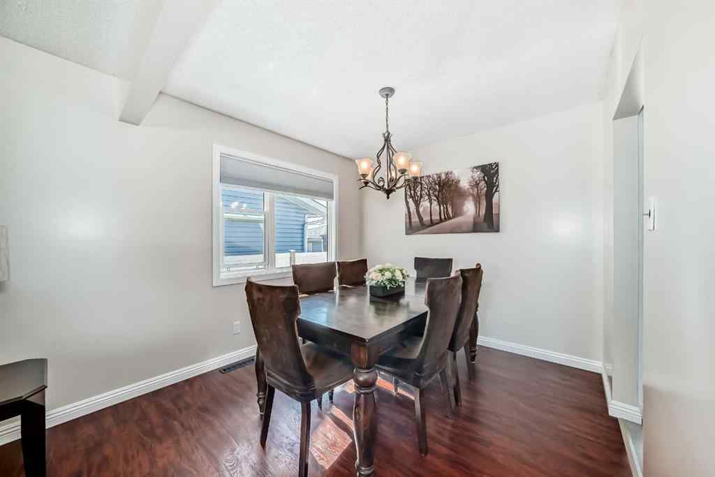 MLS® A2258210 - 727 macleay Road NE in Mayland Heights Calgary, Residential