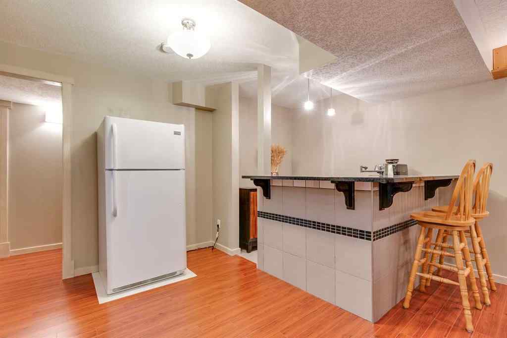 MLS® A2258211 - 95 Evansdale Common NW in Evanston Calgary, Residential