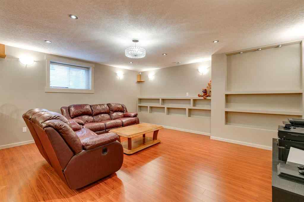 MLS® A2258211 - 95 Evansdale Common NW in Evanston Calgary, Residential