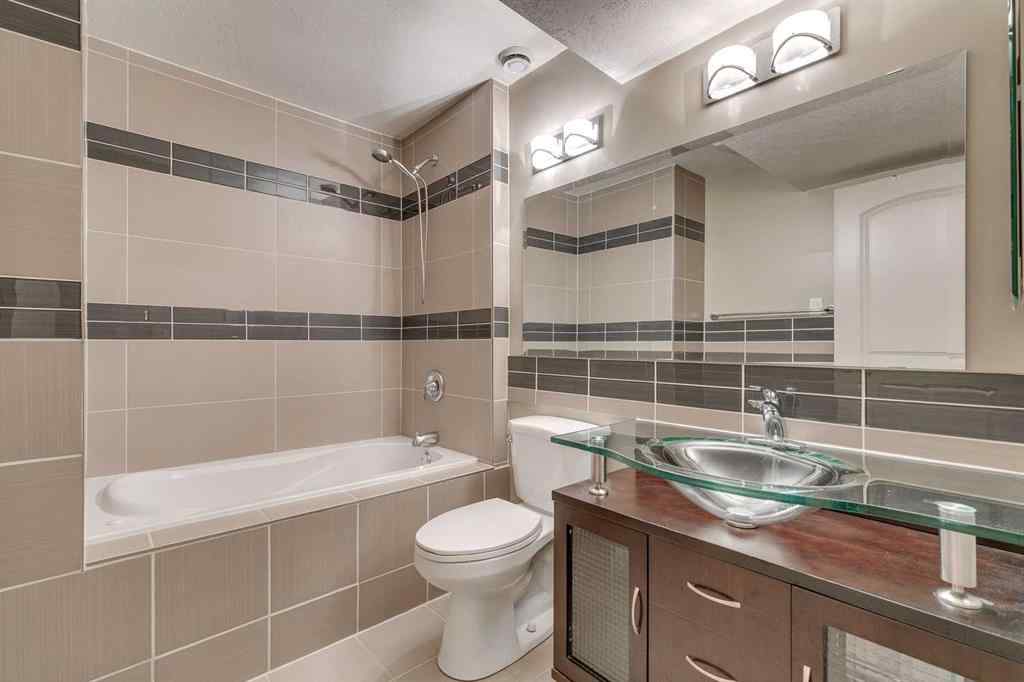 MLS® A2258211 - 95 Evansdale Common NW in Evanston Calgary, Residential