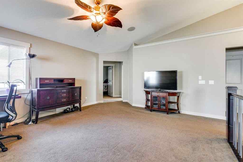 MLS® A2258211 - 95 Evansdale Common NW in Evanston Calgary, Residential