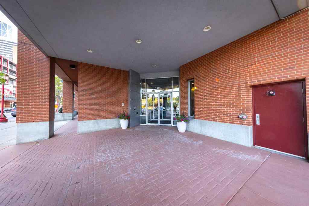 MLS® A2258212 - Unit #712 205 Riverfront Avenue SW in Chinatown Calgary, Residential