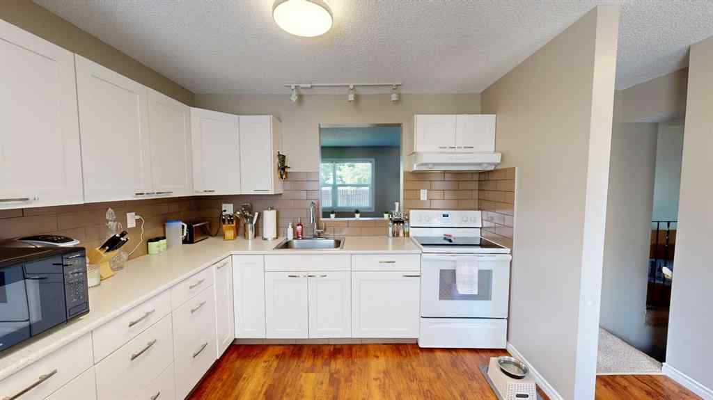 MLS® A2258214 - 1558 St George Road N in St Edwards Lethbridge, Residential