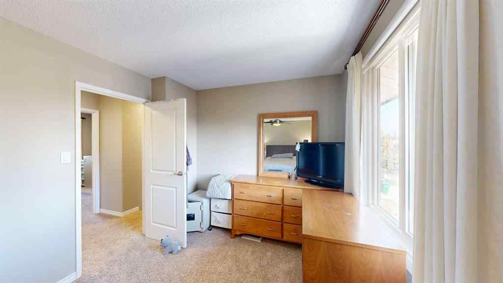 MLS® A2258214 - 1558 St George Road N in St Edwards Lethbridge, Residential