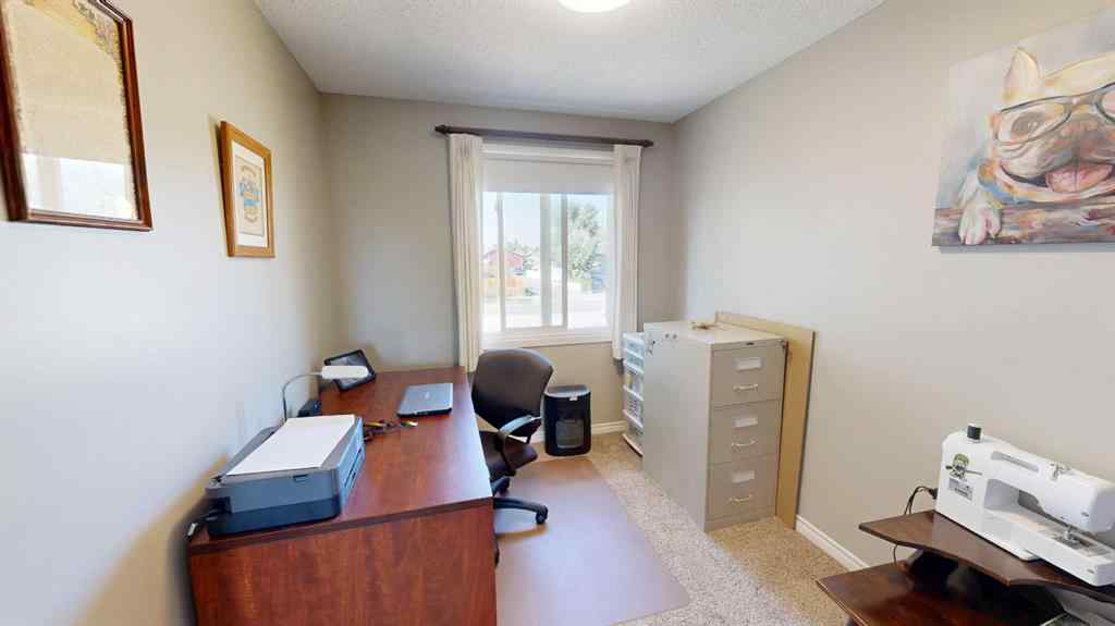 MLS® A2258214 - 1558 St George Road N in St Edwards Lethbridge, Residential
