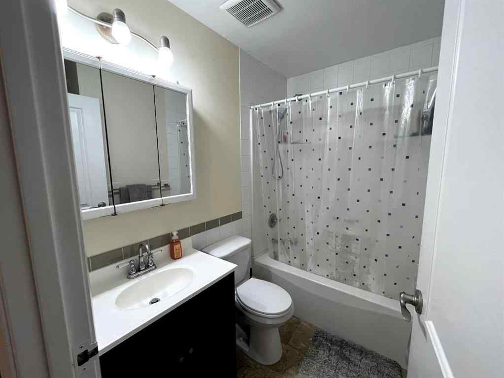 MLS® A2258214 - 1558 St George Road N in St Edwards Lethbridge, Residential