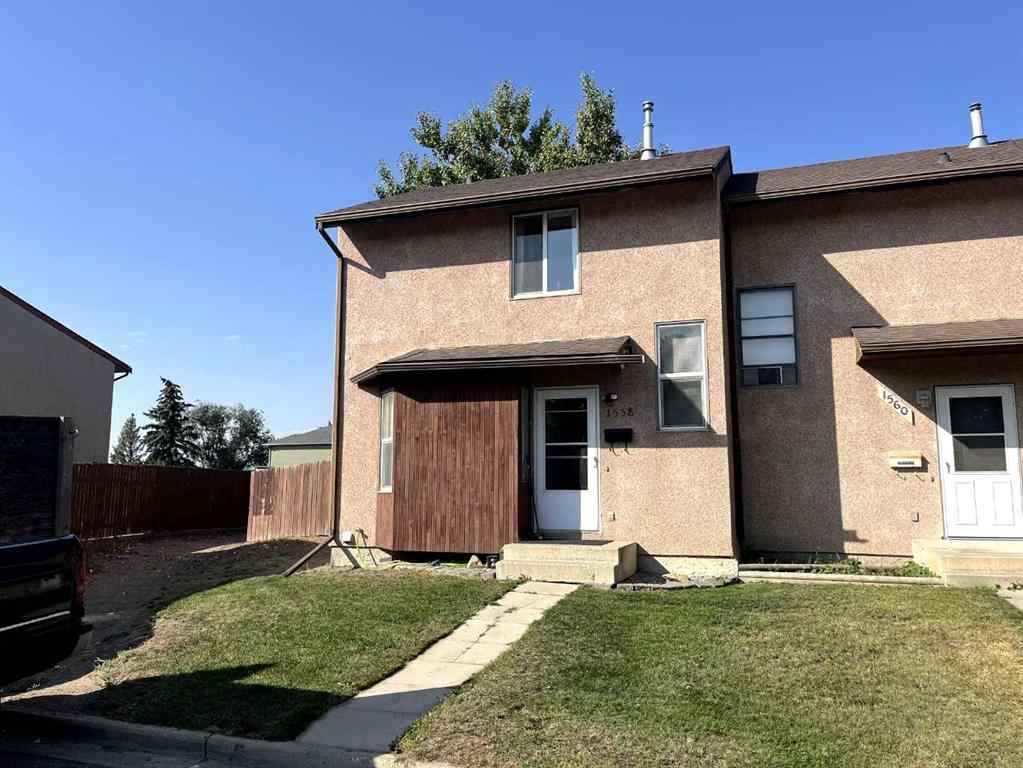MLS® A2258214 - 1558 St George Road N in St Edwards Lethbridge, Residential