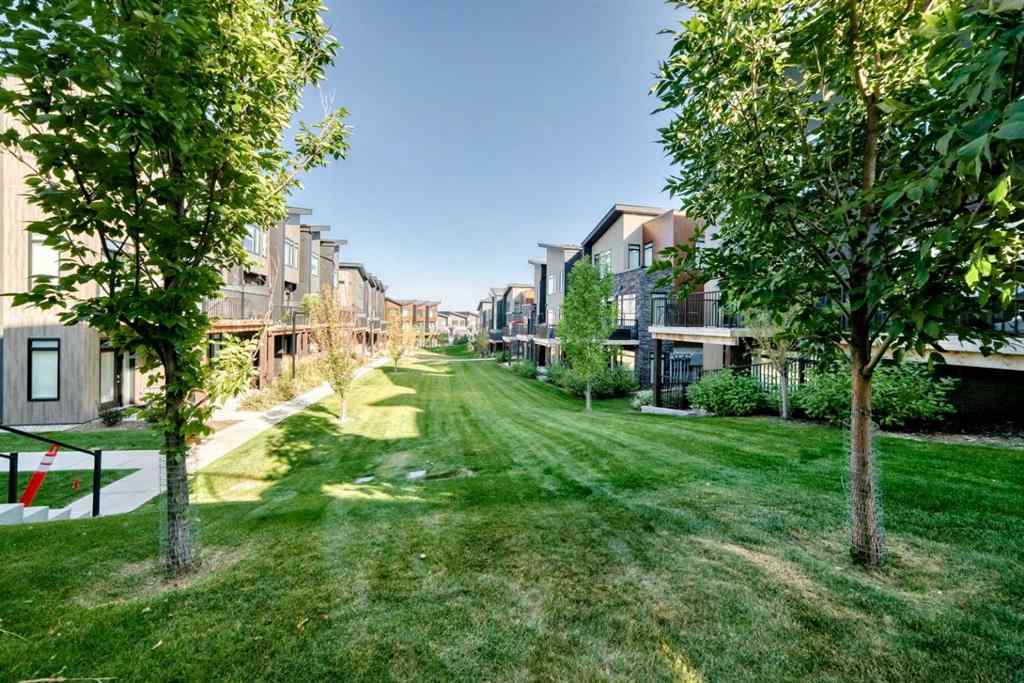 MLS® A2258218 - 17 Royal Elm Green NW in Royal Oak Calgary, Residential