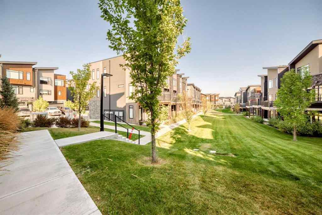 MLS® A2258218 - 17 Royal Elm Green NW in Royal Oak Calgary, Residential