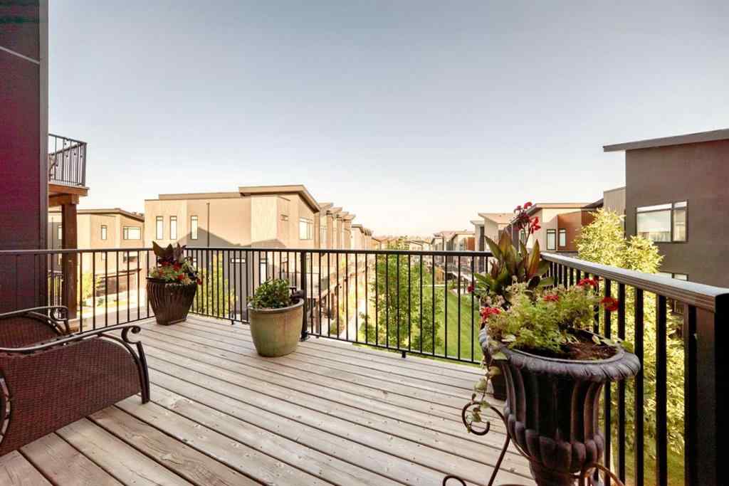 MLS® A2258218 - 17 Royal Elm Green NW in Royal Oak Calgary, Residential