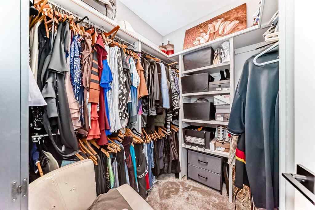 MLS® A2258218 - 17 Royal Elm Green NW in Royal Oak Calgary, Residential