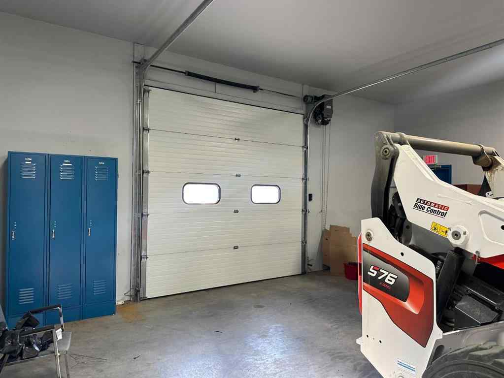 MLS® A2258221 - 5800 66 Avenue  in NONE Taber, Commercial