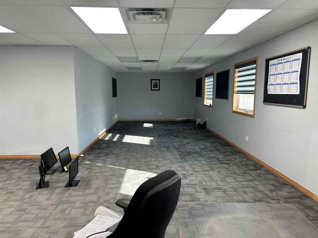 MLS® A2258221 - 5800 66 Avenue  in NONE Taber, Commercial