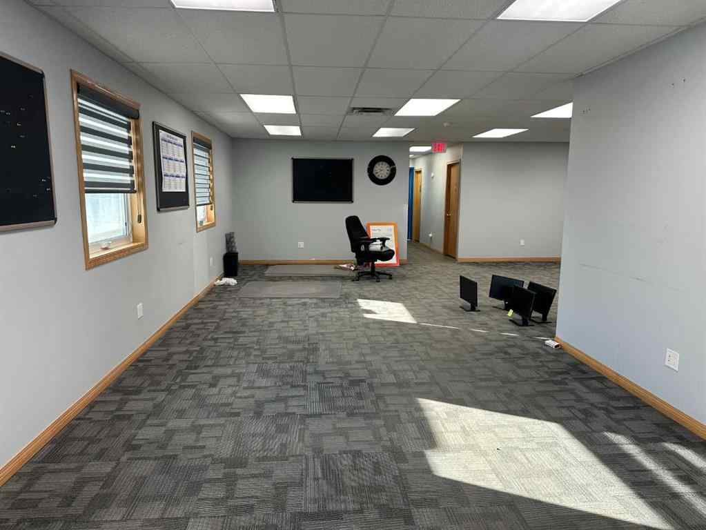 MLS® A2258221 - 5800 66 Avenue  in NONE Taber, Commercial