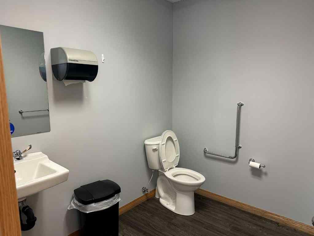 MLS® A2258221 - 5800 66 Avenue  in NONE Taber, Commercial