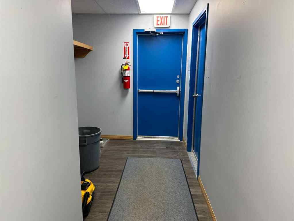 MLS® A2258221 - 5800 66 Avenue  in NONE Taber, Commercial