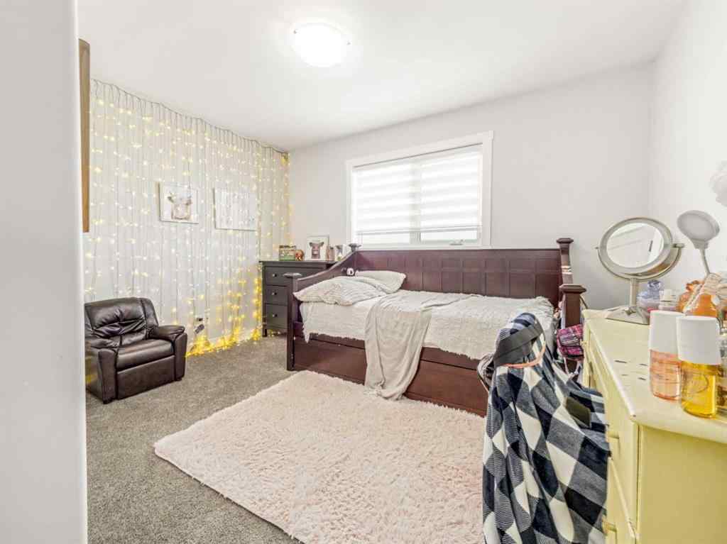 MLS® A2258227 - 4421 40 Avenue S in Southgate Lethbridge, Residential