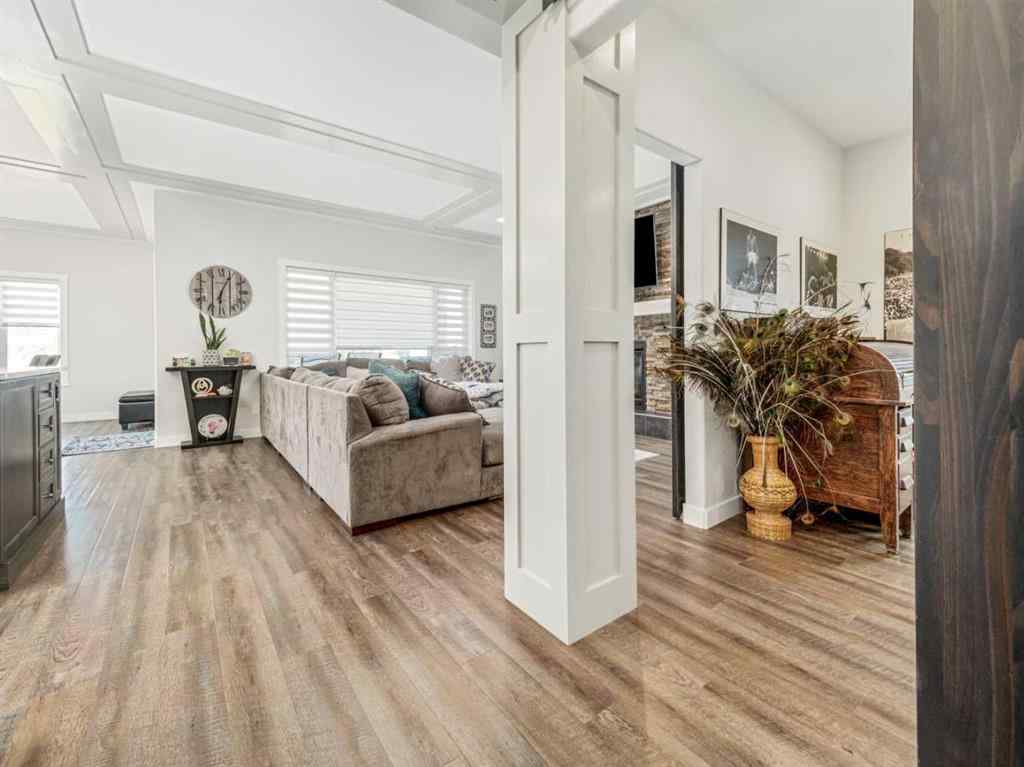 MLS® A2258227 - 4421 40 Avenue S in Southgate Lethbridge, Residential