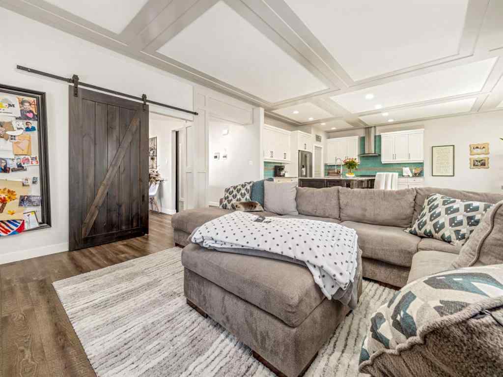MLS® A2258227 - 4421 40 Avenue S in Southgate Lethbridge, Residential