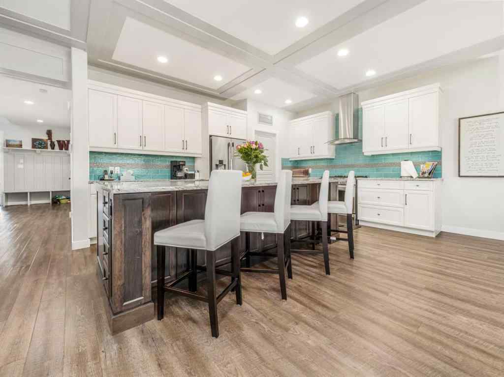 MLS® A2258227 - 4421 40 Avenue S in Southgate Lethbridge, Residential