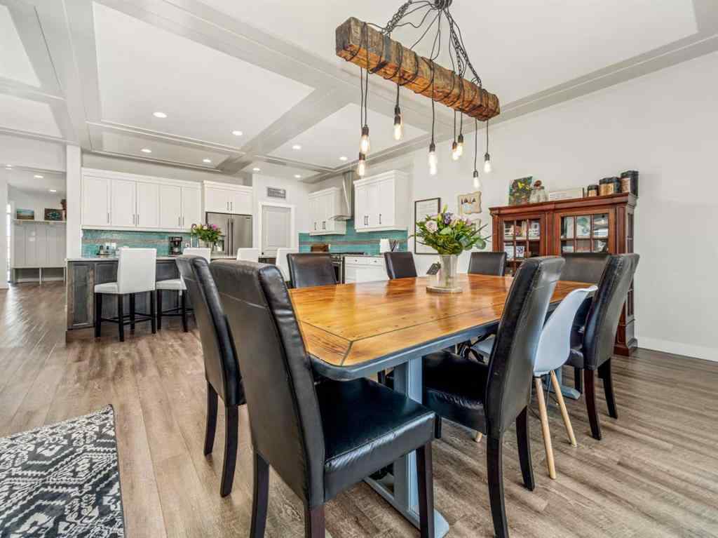 MLS® A2258227 - 4421 40 Avenue S in Southgate Lethbridge, Residential