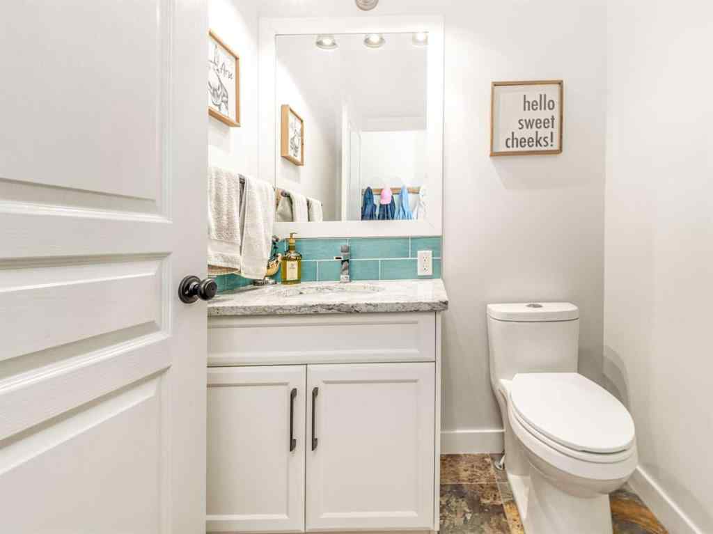 MLS® A2258227 - 4421 40 Avenue S in Southgate Lethbridge, Residential