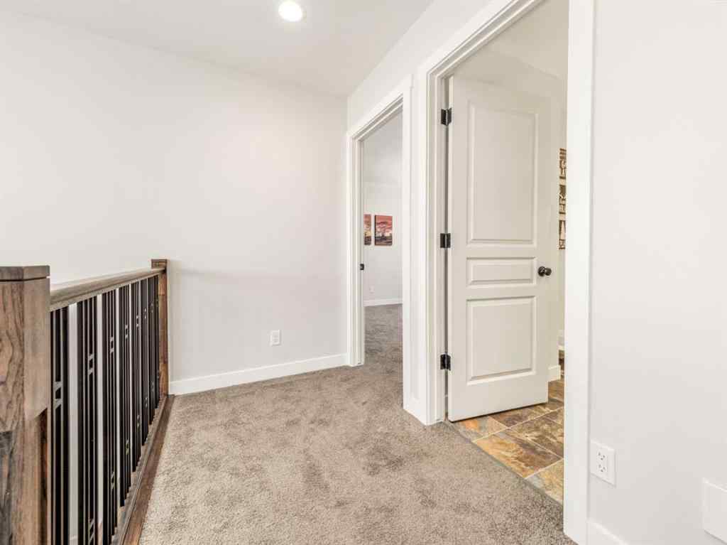 MLS® A2258227 - 4421 40 Avenue S in Southgate Lethbridge, Residential
