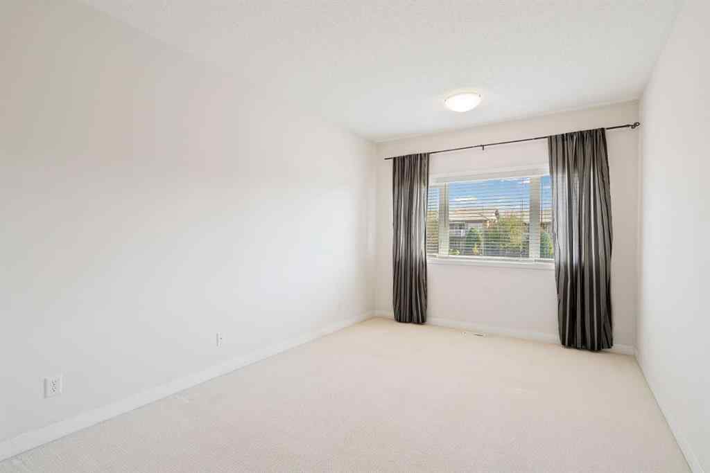 MLS® A2258228 - 214 Shannon Estates Terrace SW in Shawnessy Calgary, Residential