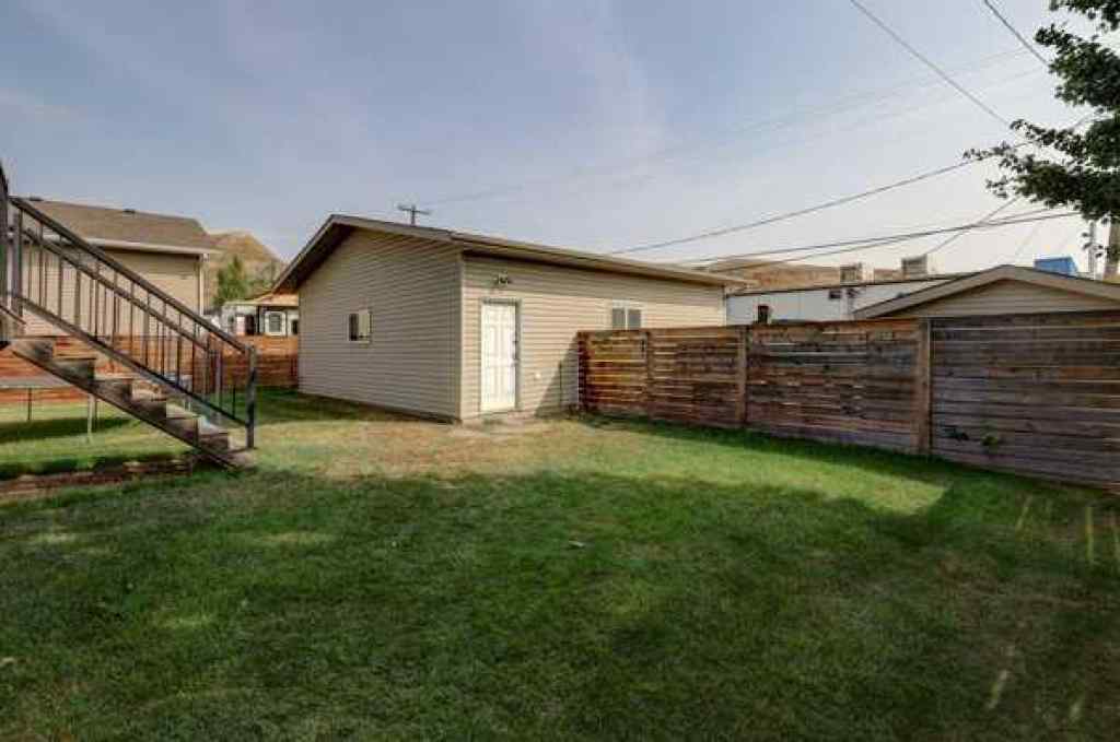 MLS® A2258230 - 96 Poplar Street   in North Drumheller Drumheller, Residential