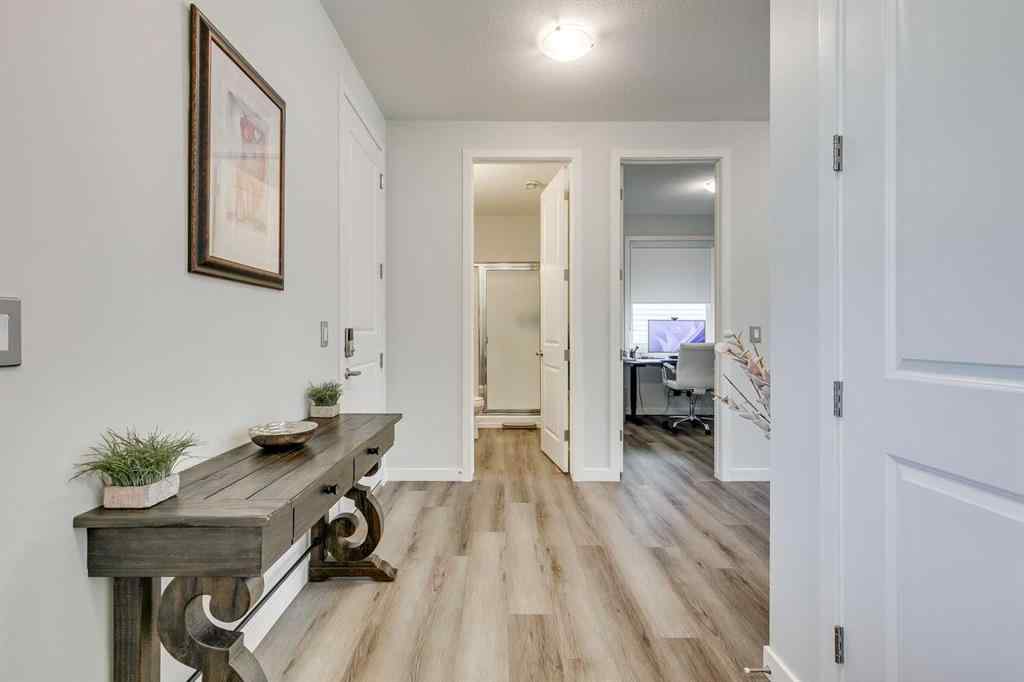 MLS® A2258243 - 1112 Chinook Gate Bay SW in Chinook Gate Airdrie, Residential