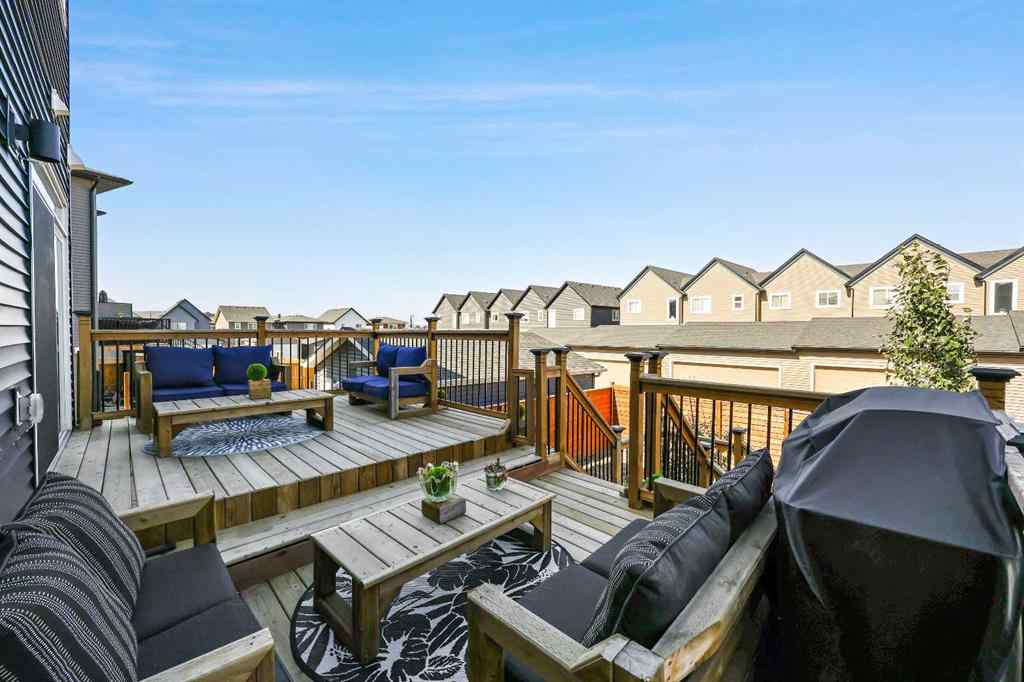 MLS® A2258248 - 340 Lawthorn Way SE in Lanark Airdrie, Residential