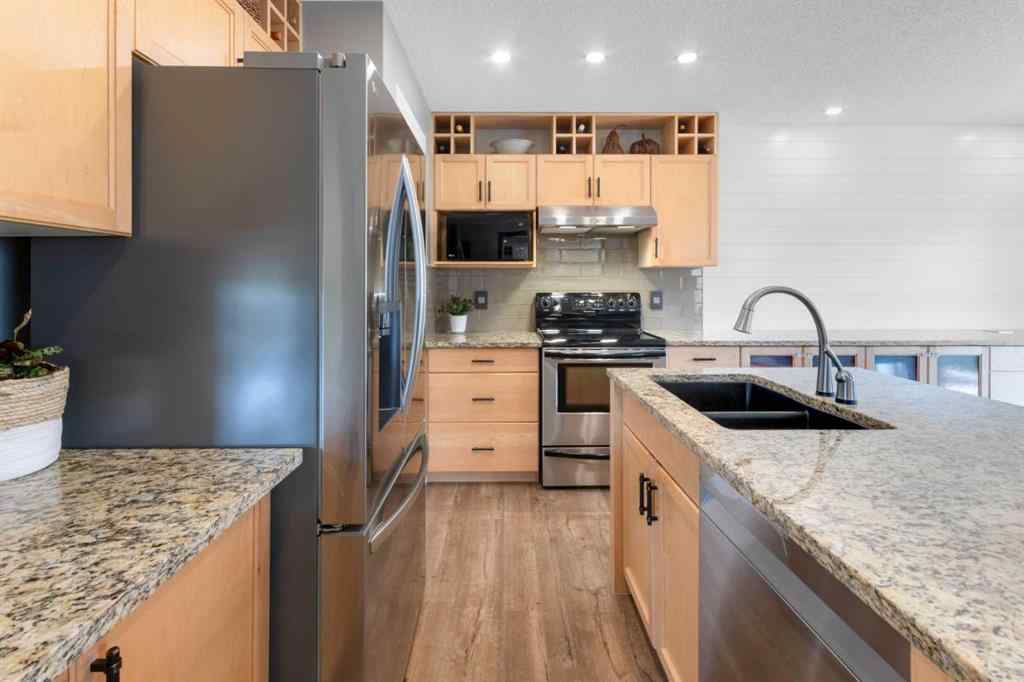 MLS® A2258252 - 230 Evanscreek Court NW in Evanston Calgary, Residential