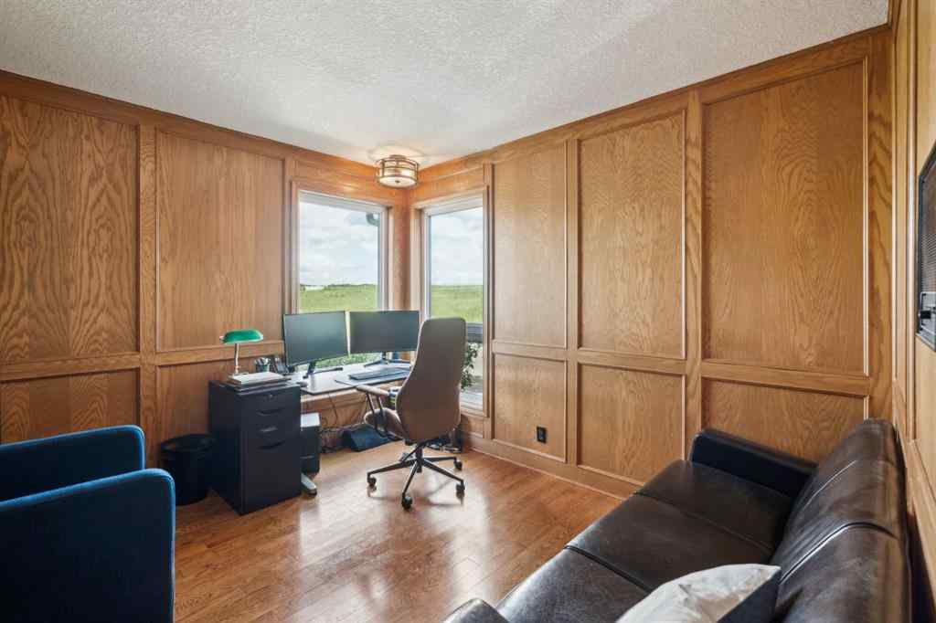 MLS® A2258258 - 79 Woodbrook Road SW in Woodbine Calgary, Residential