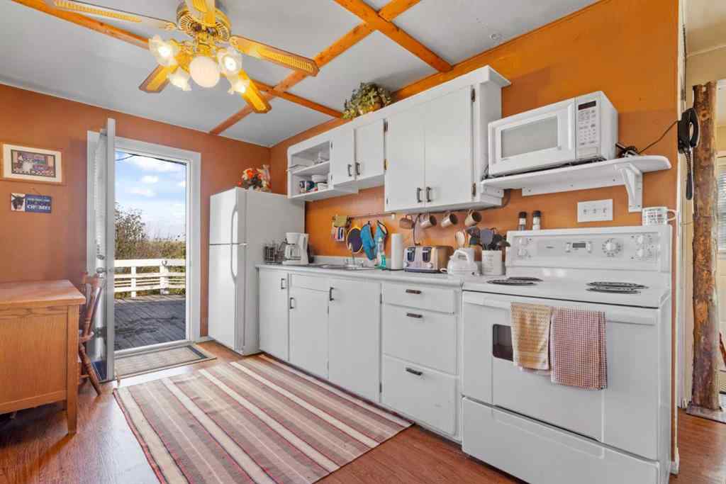 MLS® A2258263 - 115041 Sharples Bottom Rd   in NONE Claresholm, Agri-Business