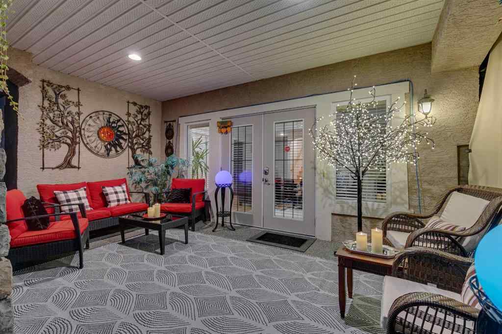 MLS® A2258267 - 142 Discovery Ridge Boulevard SW in Discovery Ridge Calgary, Residential