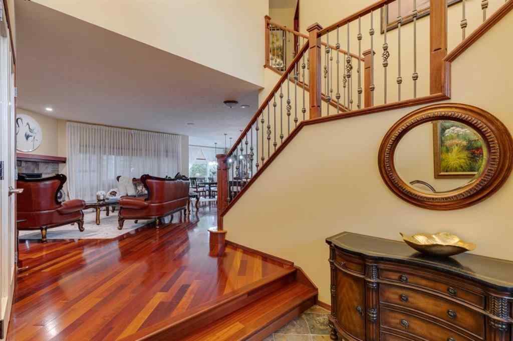 MLS® A2258267 - 142 Discovery Ridge Boulevard SW in Discovery Ridge Calgary, Residential
