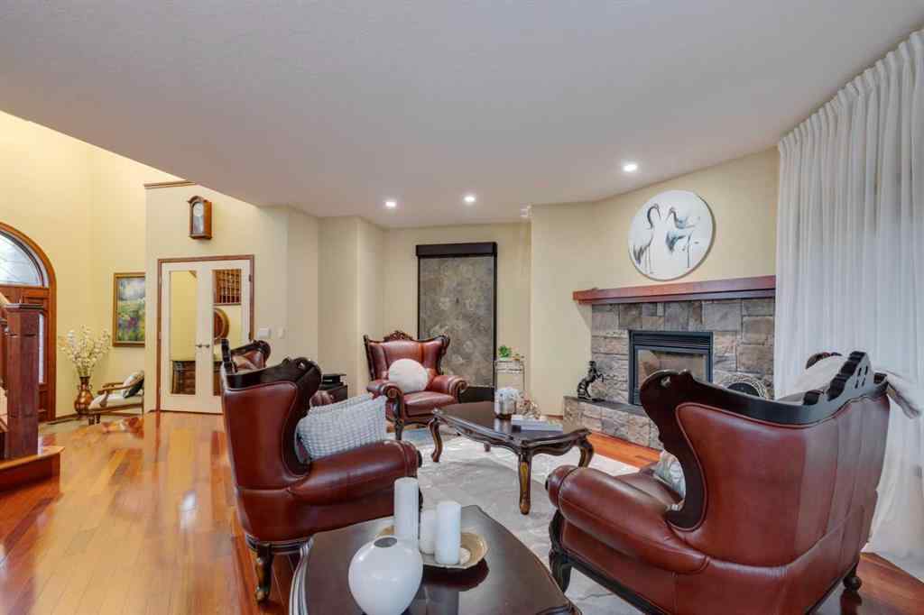 MLS® A2258267 - 142 Discovery Ridge Boulevard SW in Discovery Ridge Calgary, Residential