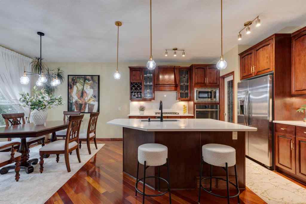 MLS® A2258267 - 142 Discovery Ridge Boulevard SW in Discovery Ridge Calgary, Residential