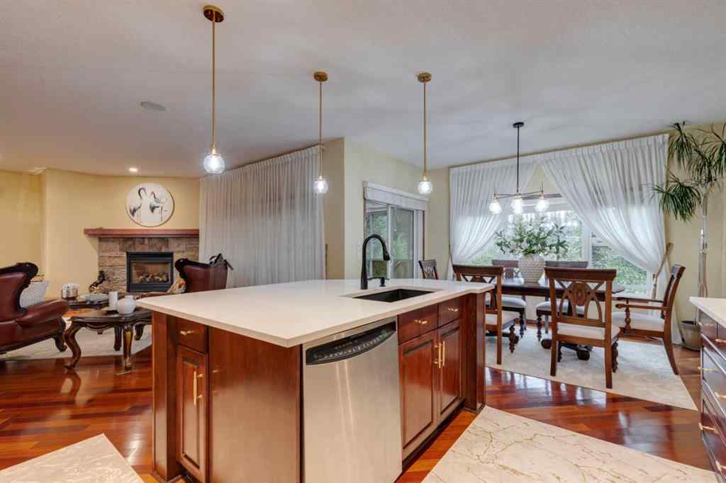 MLS® A2258267 - 142 Discovery Ridge Boulevard SW in Discovery Ridge Calgary, Residential