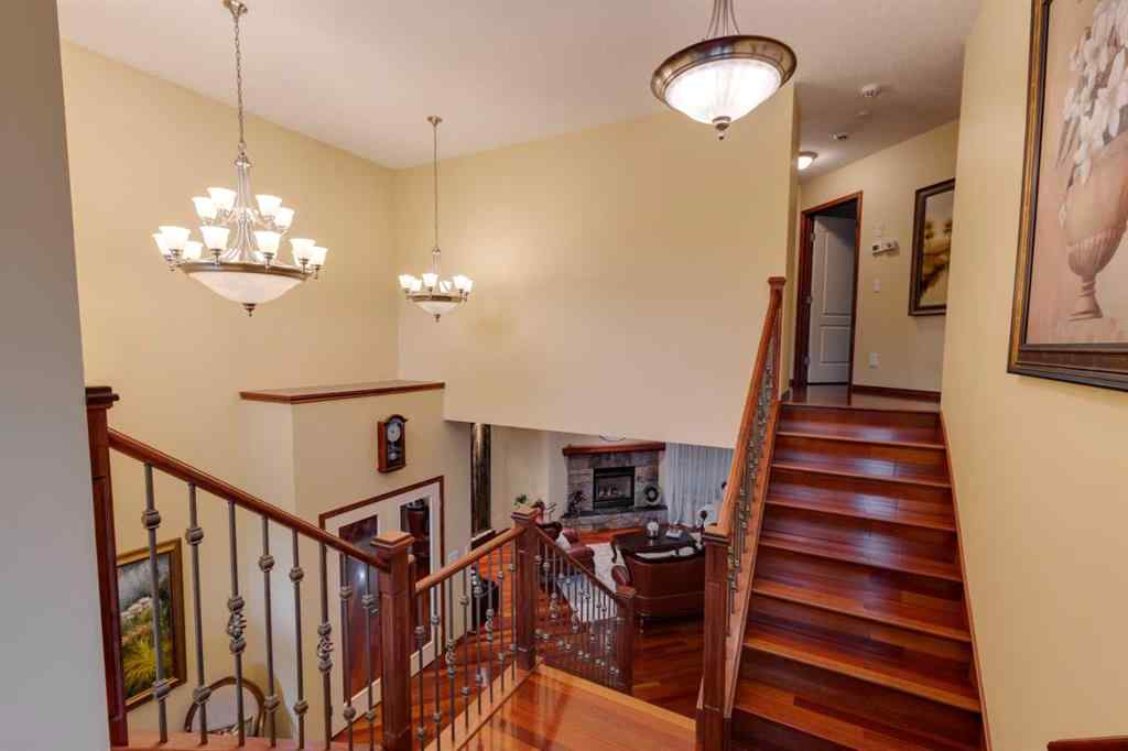 MLS® A2258267 - 142 Discovery Ridge Boulevard SW in Discovery Ridge Calgary, Residential