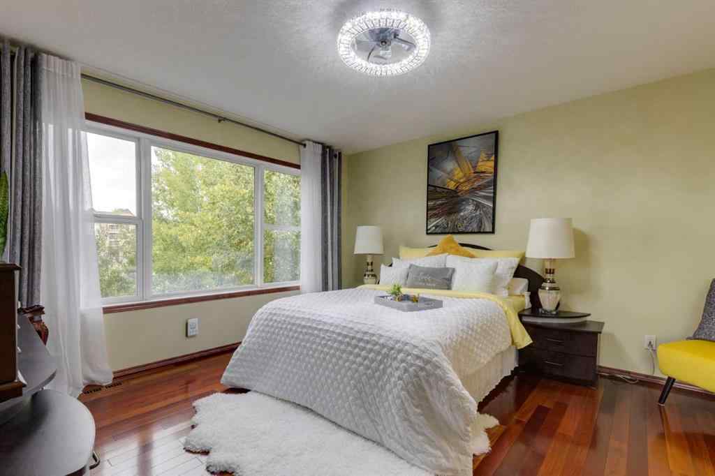 MLS® A2258267 - 142 Discovery Ridge Boulevard SW in Discovery Ridge Calgary, Residential