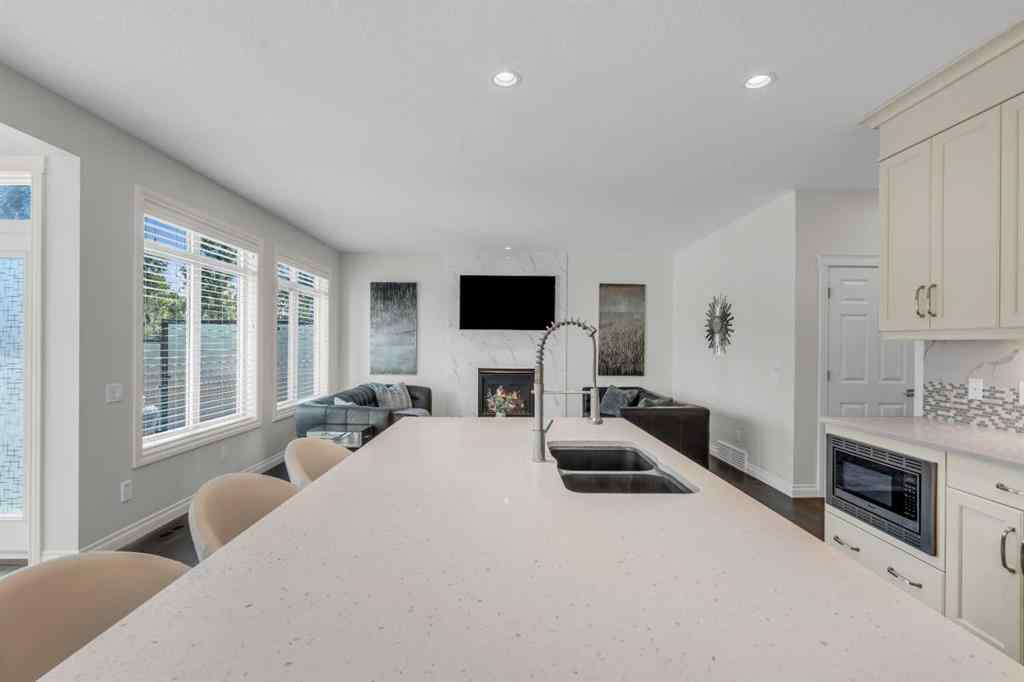 MLS® A2258268 - 311 Tremblant Heights SW in Springbank Hill Calgary, Residential