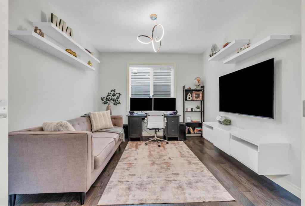 MLS® A2258268 - 311 Tremblant Heights SW in Springbank Hill Calgary, Residential